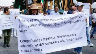 Exigen sindicalizados del IMSS mejores condiciones económicas en su retiro