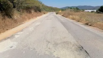 Más inversión y maquinaria para mejorar carreteras, anunció Armenta