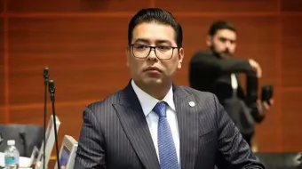 Priistas retaron a Néstor Camarillo renunciar a su Senaduría
