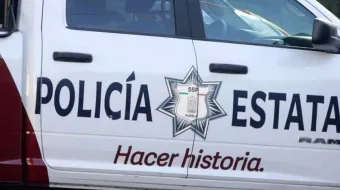 Vecinos persiguen y golpean a presunto exhibicionista en Totimehuacán