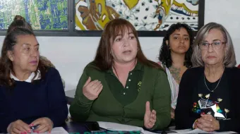 Colectivo llamó a los poblanos a "salvar" a reclusas de Serdán