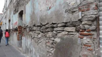 Alta actividad sísmica y falta de personal técnico ponen en peligro infraestructura poblana