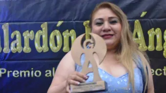 Galardón “Los Ángeles” premia a Lupita Téllez por éxito en boletera electrónica