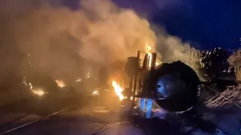 Sin víctimas por explosión de pipa en Palmar de Bravo; hay cierre parcial en la autopista