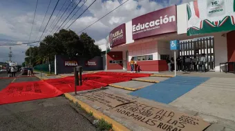Protesta en Puebla: Normal Rural Carmen Serdán exige matrícula y destitución de directivos