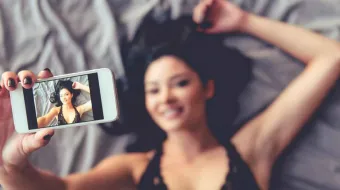 Desde las escuelas se pretende combatir el Sexting