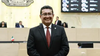 Pável Gaspar Ramírez toma protesta como presidente del Congreso de Puebla