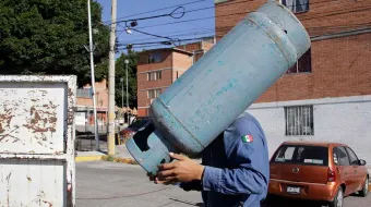 Puebla: precios del gas LP suben y bajan según la región, informa la CRE