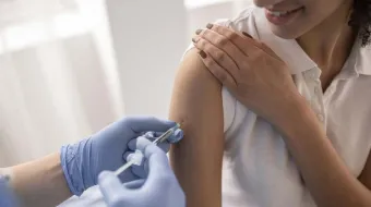 Infecciones prolongadas, complicaciones y secuelas si no te VACUNAS