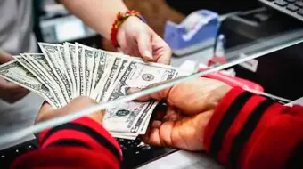 Sigue la caída de las remesas