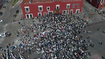 Sí a la oposición, no a la violencia