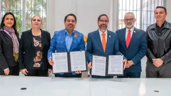 IBERO Puebla y DIF Estatal firman convenio para beneficio de sus comunidades
