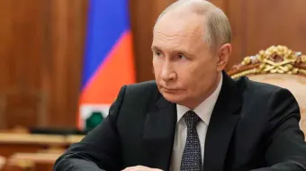 Putin rechaza plan de paz europeo para Ucrania y lanza advertencia a Europa antes de reunirse con enviado de Trump