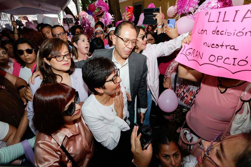 Acudieron a registrarse los candidatos a rector de la BUAP