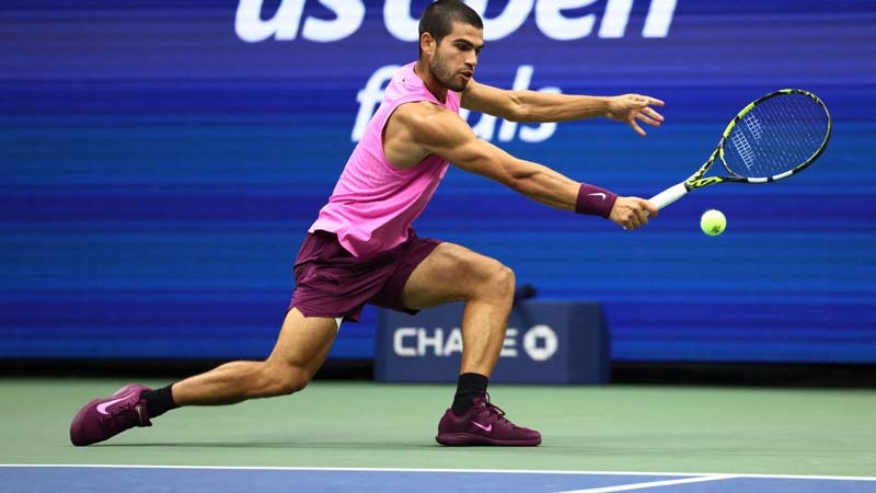 Alcaraz se corona y lidera el ranking ATP