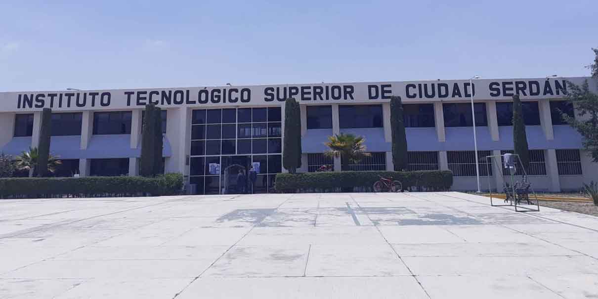 Nombran a Altagracia Andrade como directora del Tecnológico de Ciudad Serdán
