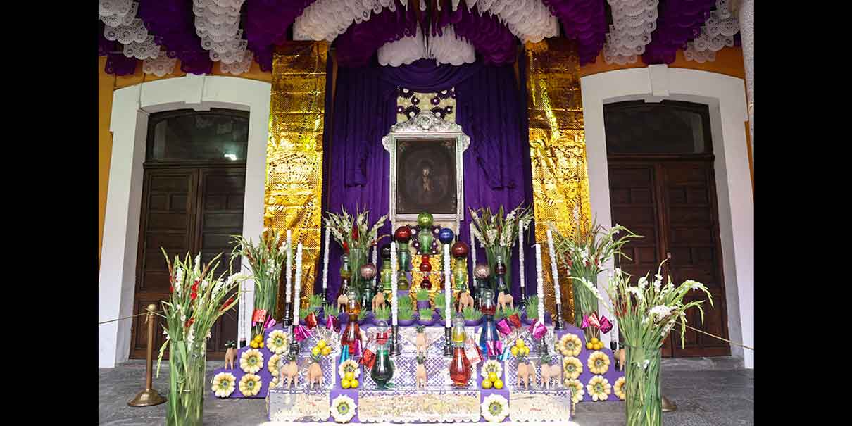 Altar de Dolores