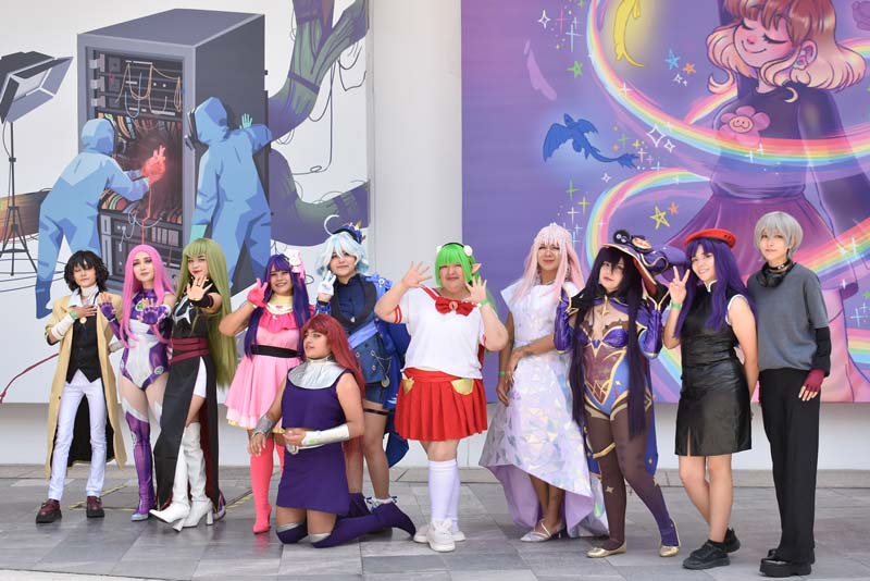 Fanáticos del cómics y anime se reúnen en el Ficomics BUAP 2025