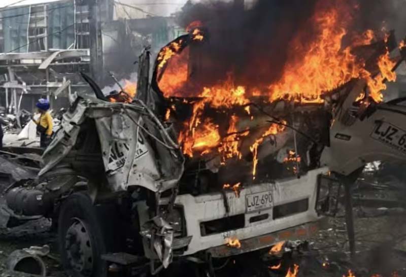 Atentado y derribo de helicóptero dejan 18 muertos en Colombia