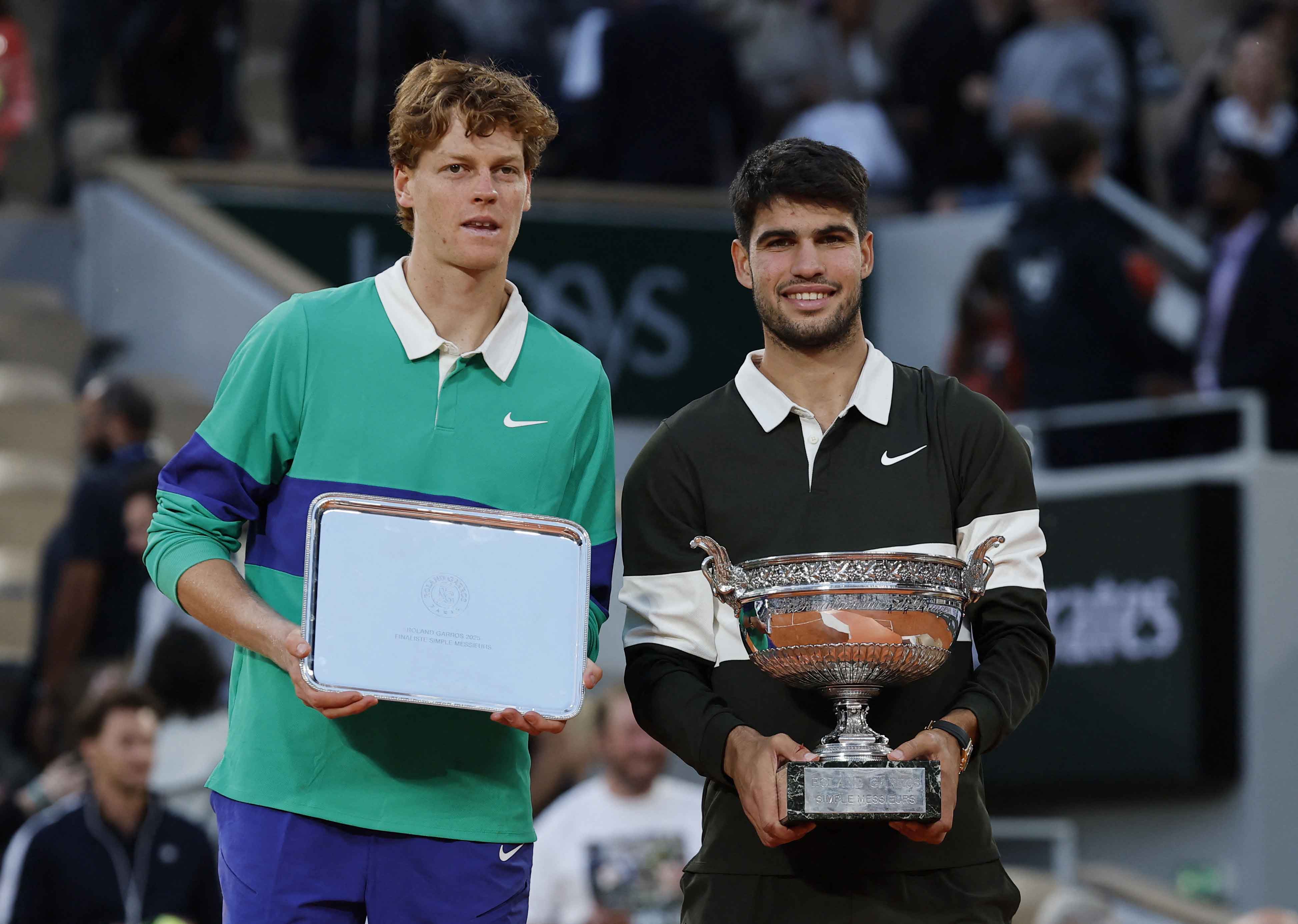 Carlos Alcaraz vence a Jannik Sinner en la final más larga de Roland Garros