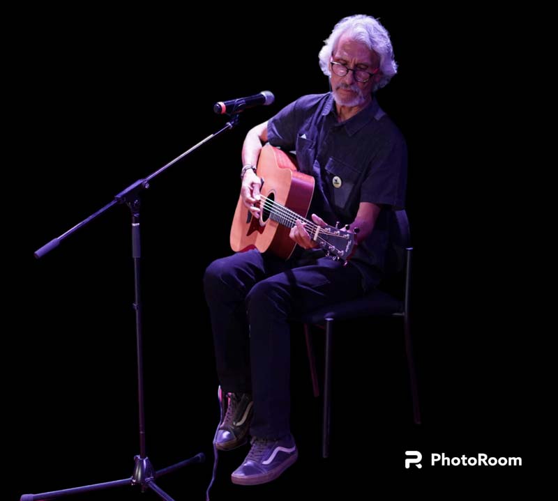 Carlos Arellano llega al CCU de la BUAP con Canciones para Aleida