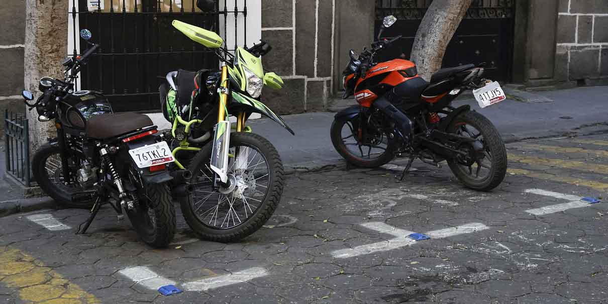 Congreso de Puebla realizará consulta sobre el cobro de parquímetros antes de aprobarlo