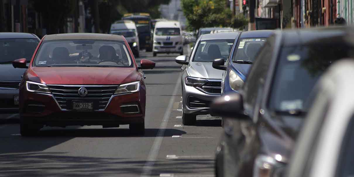 Dan luz verde al cobro de parquímetros a partir de la cuarta hora en Puebla capital