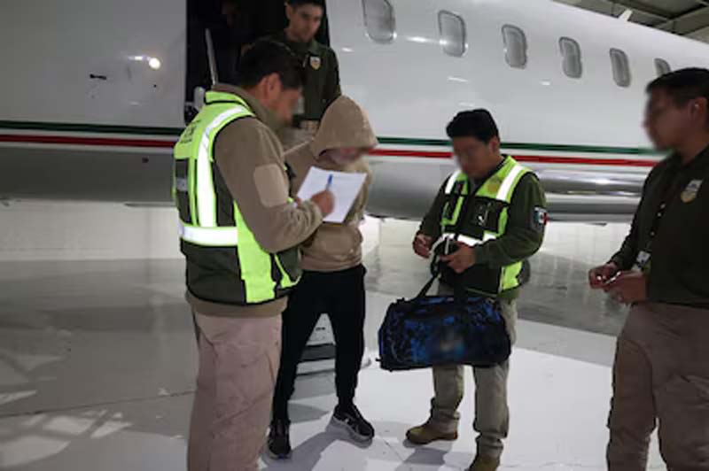 Detienen a Hernán Bermúdez tras extradición de Paraguay y lo trasladan al Penal del Altiplano