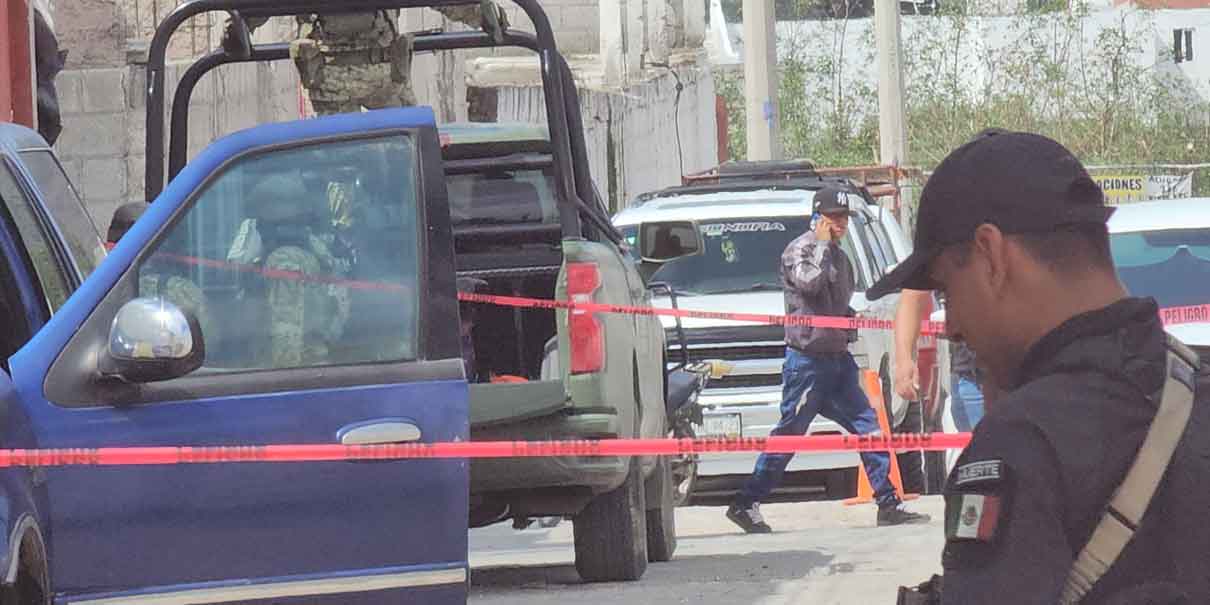 Ejecutan a hombre dentro de su camioneta en Amozoc