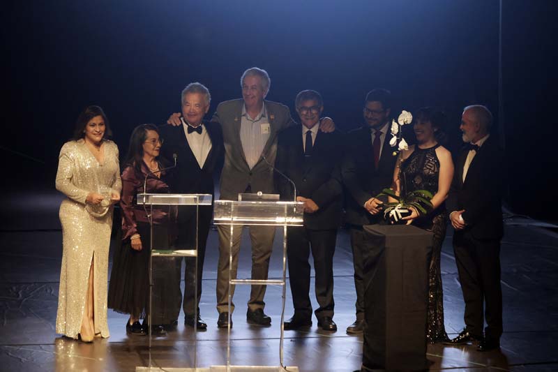 Empresarios y líderes poblanos reciben reconocimientos en cuarta edición de los premios CCE
