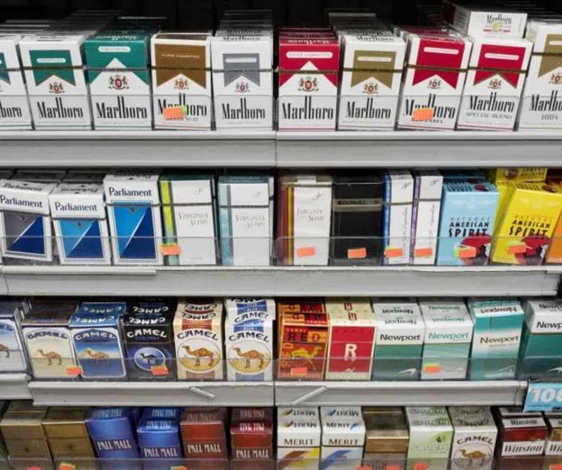 Fumar en México se vuelve un lujo: cigarrillos superarán los 100 pesos en 2026