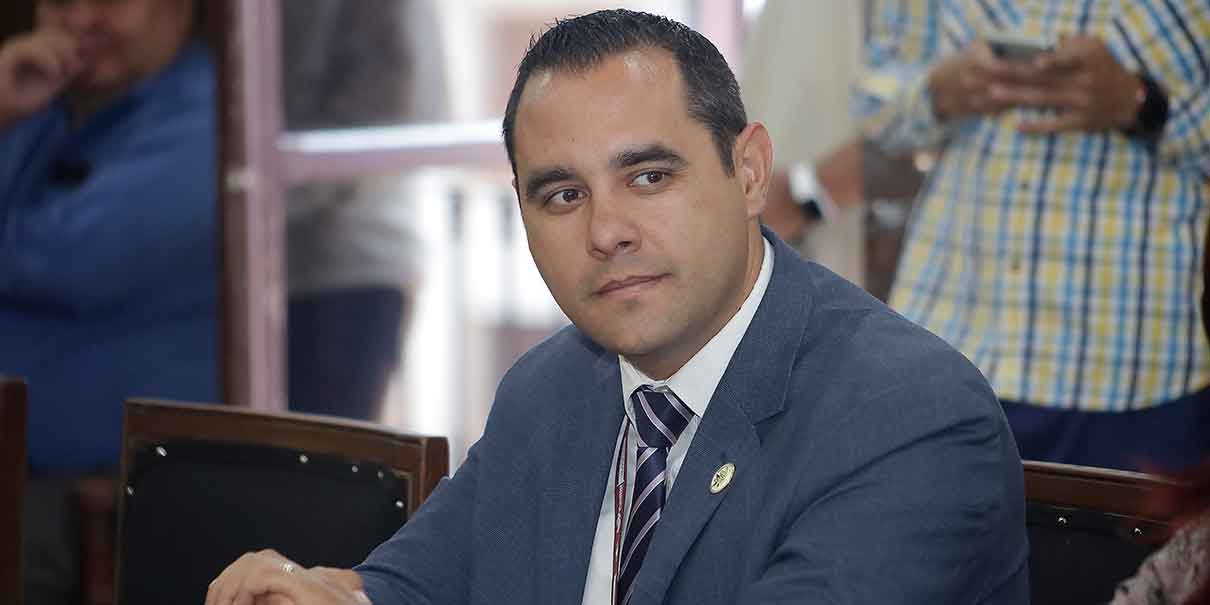 Guillermo Almazán Smith