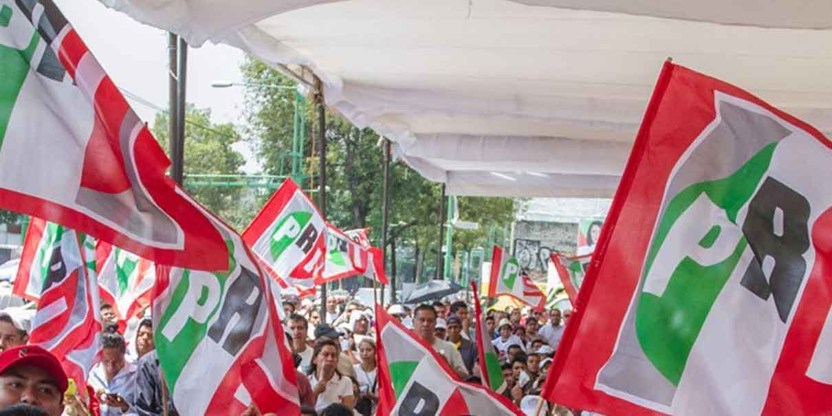 No aguantaron más corruptelas y se van 3 mil jóvenes poblanos del PRI