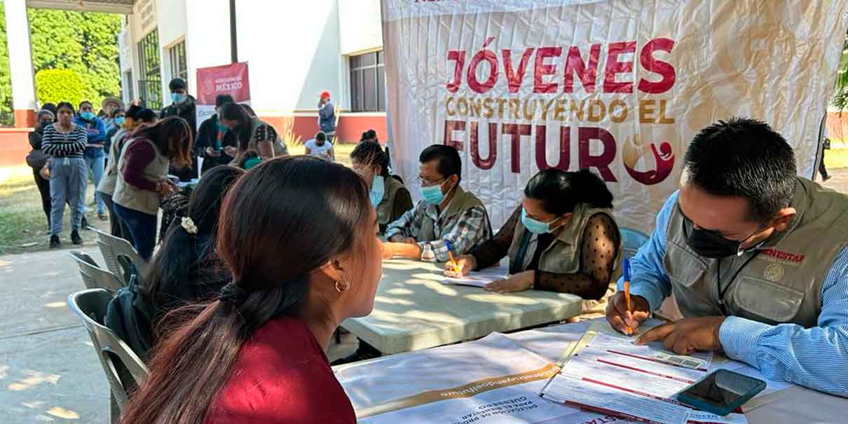 Jóvenes Construyendo el Futuro