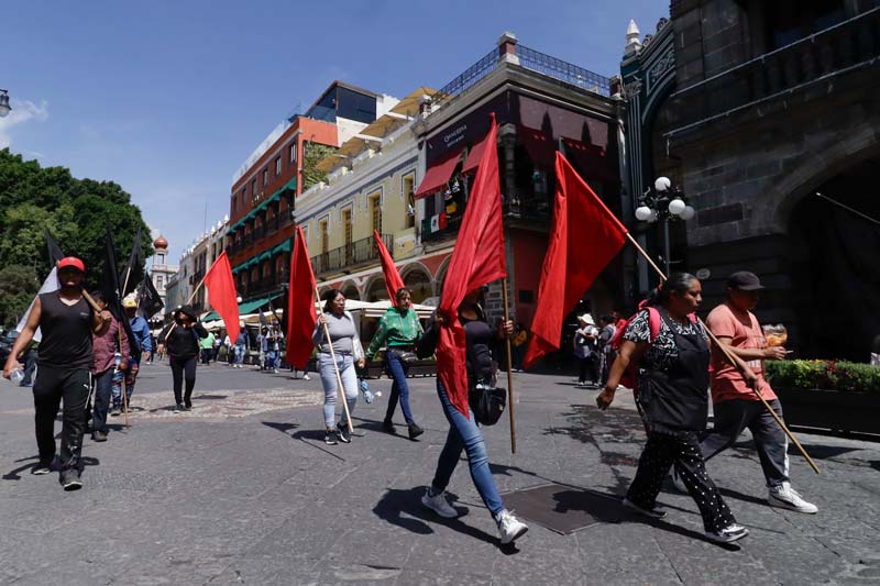 La 28 de Octubre no quemó el autobús del RUTA, dicen durante manifestación