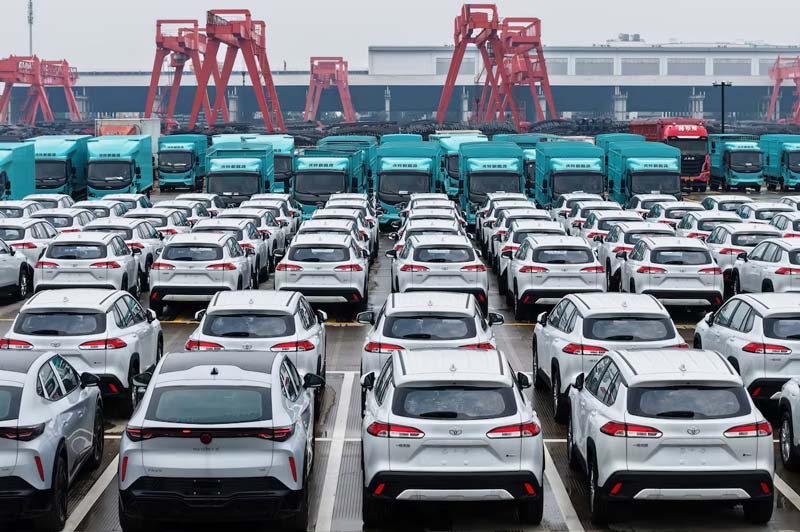 México incrementará aranceles a autos y productos chinos hasta 50%