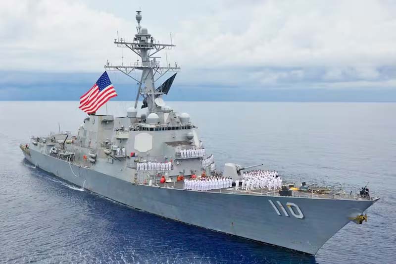 Maduro moviliza 4,5 millones de milicianos ante presencia militar de Estados Unidos