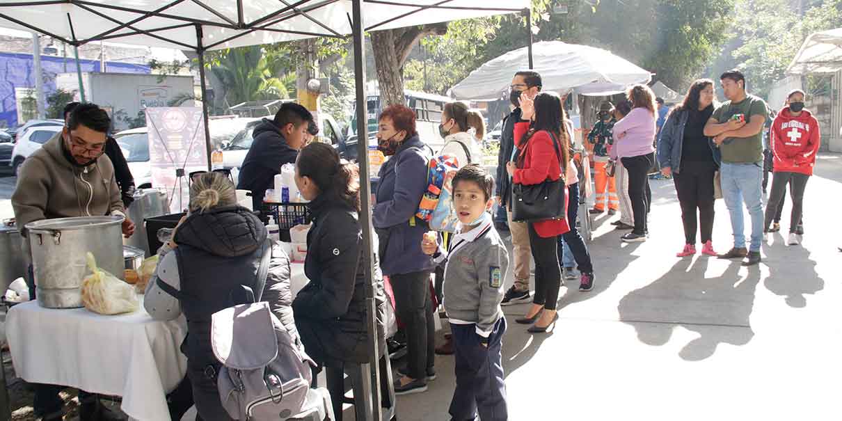 Misael se preparó una semana antes para vender 2 mil tamales este día de la Candelaria