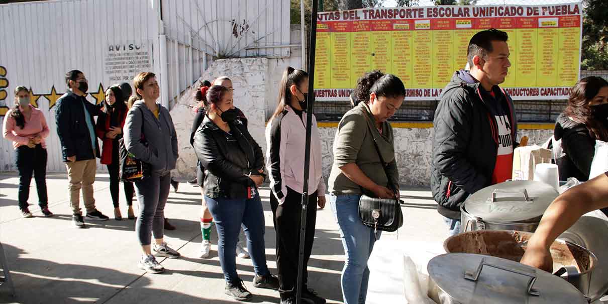 Misael se preparó una semana antes para vender 2 mil tamales este día de la Candelaria