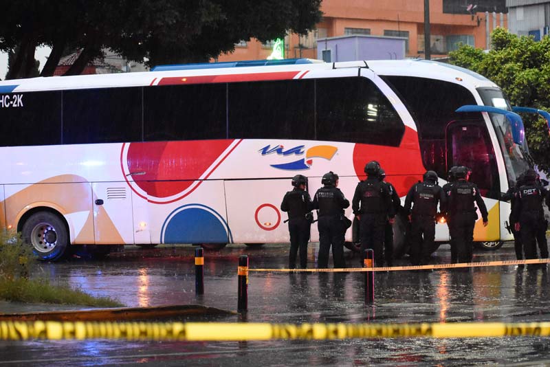 Normalistas de Teteles denunciaron intimidación y agresiones; la 28 de Octubre las apoya