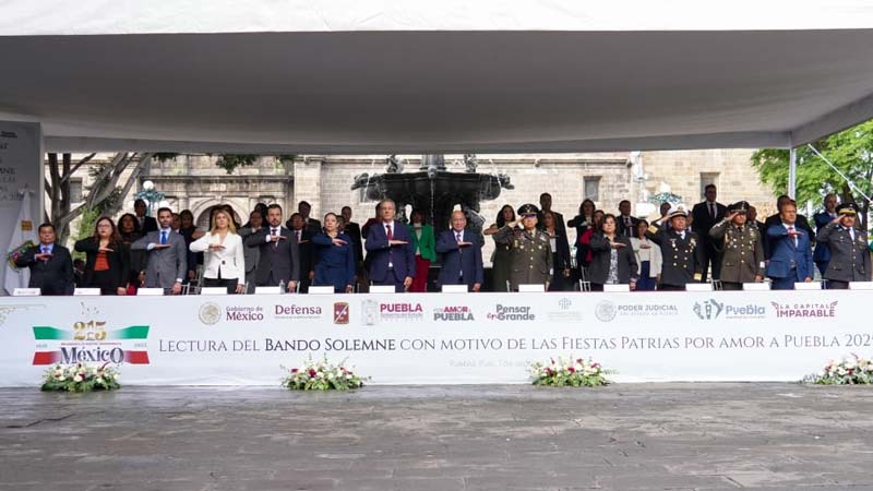 Puebla arrancó los festejos por el 215 Aniversario de la Independencia de México