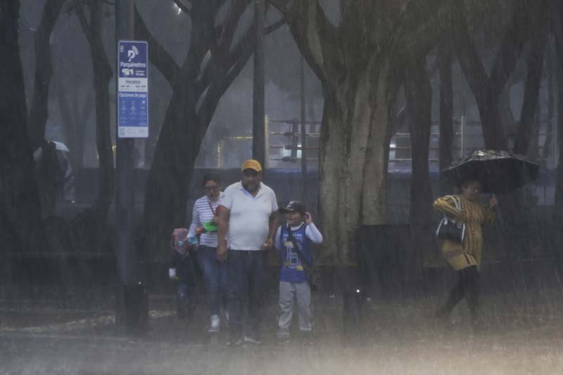 Puebla bajo alerta: lluvias, tormentas eléctricas y radiación UV alta para este miércoles