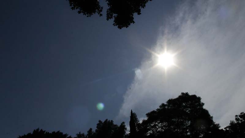 Se esperan lluvias y radiación solar intensa en Puebla