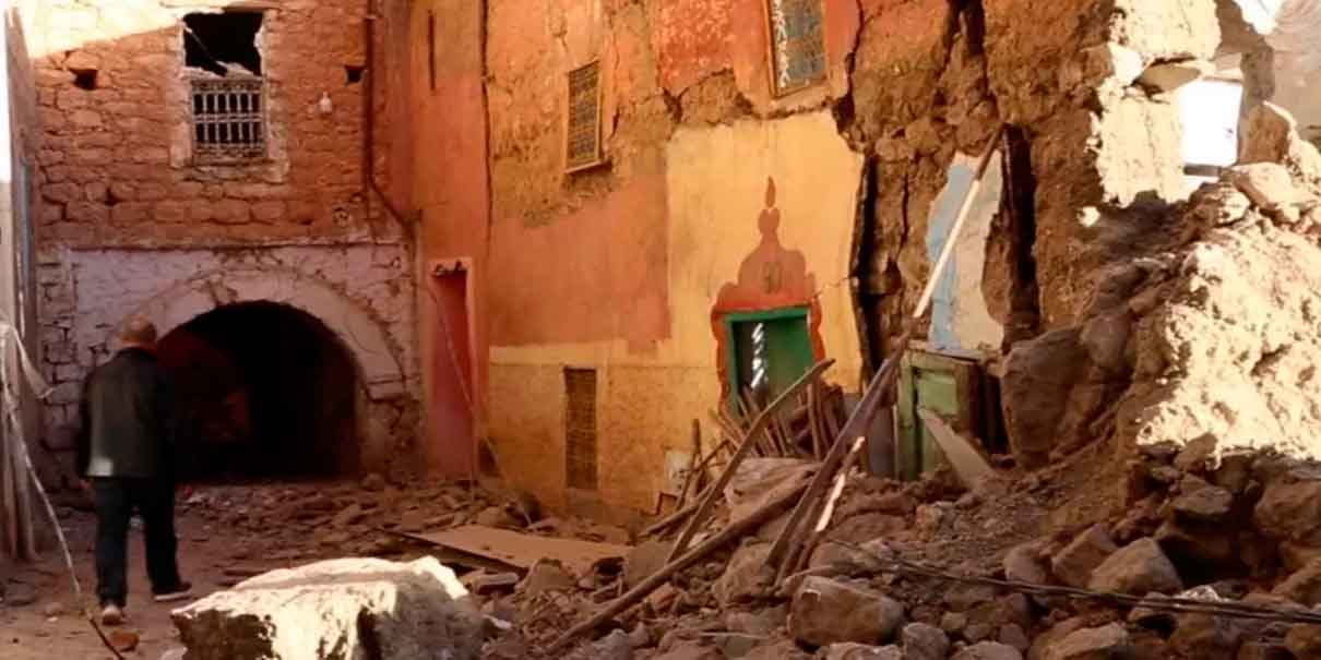 TERREMOTO sacude a Marruecos suman más de MIL MUERT0S