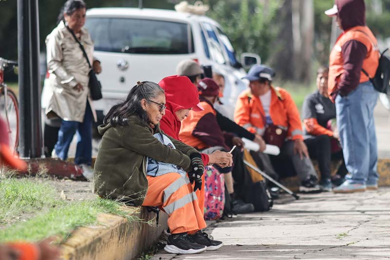 Trabajadoras del OOSL denuncian eliminación de bono y falta de herramientas