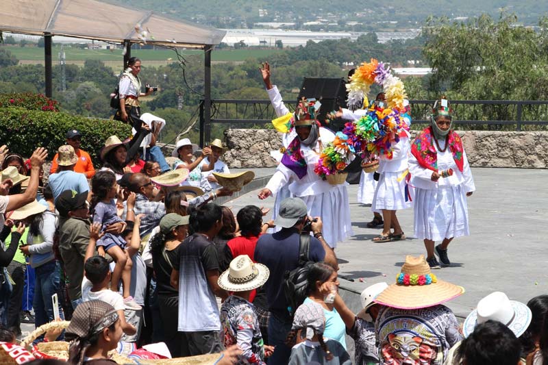 Tradición, música y danza, el sello ancestral del Atlixcayotontli