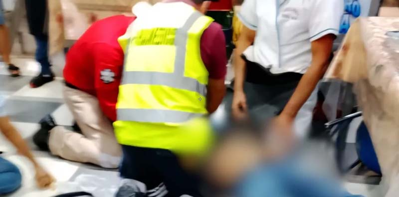 Hombre fallece al interior del mercado Domingo Arenas tras atragantarse con mariscos