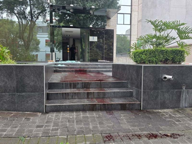 VIDEO muestra el momento en que asesinan al estilista Micky Hair en Polanco