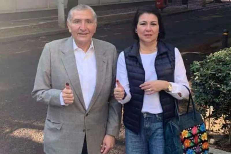 Adán