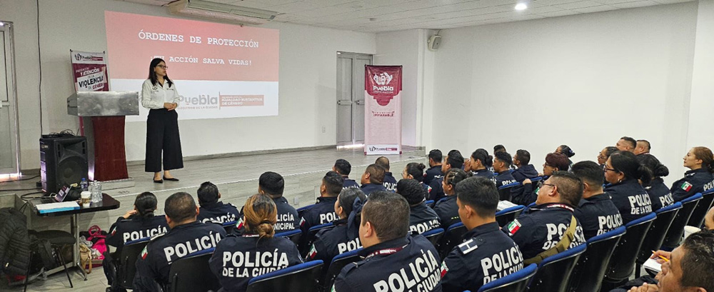 Policías